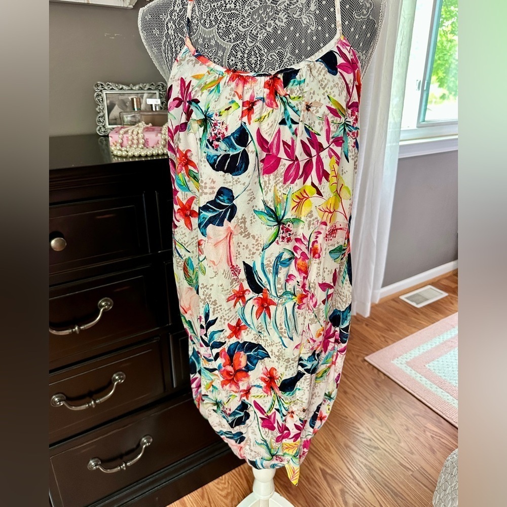 Mynah Tropical Floral Swimsuit Cover-Up Size Medium - Picture 5 of 10